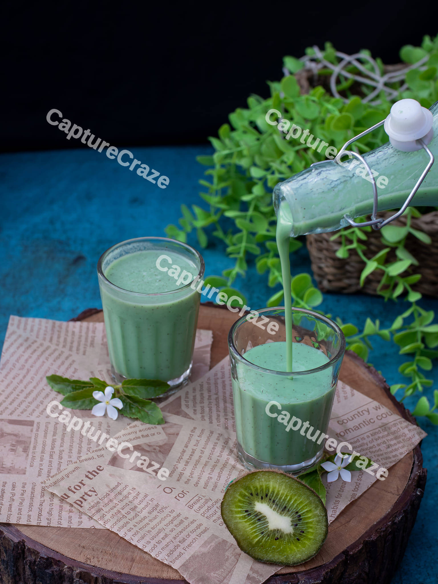 Kiwi smoothies